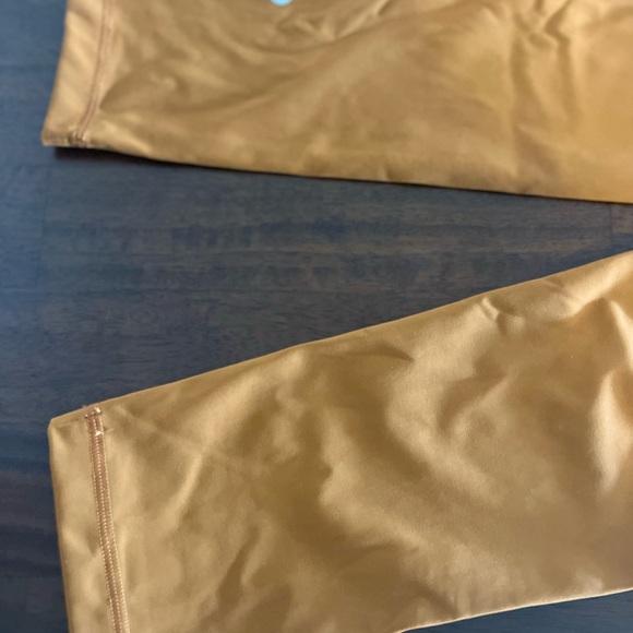 Swift speed high-rise crop 21 - Size 4 - Picture 7 of 9